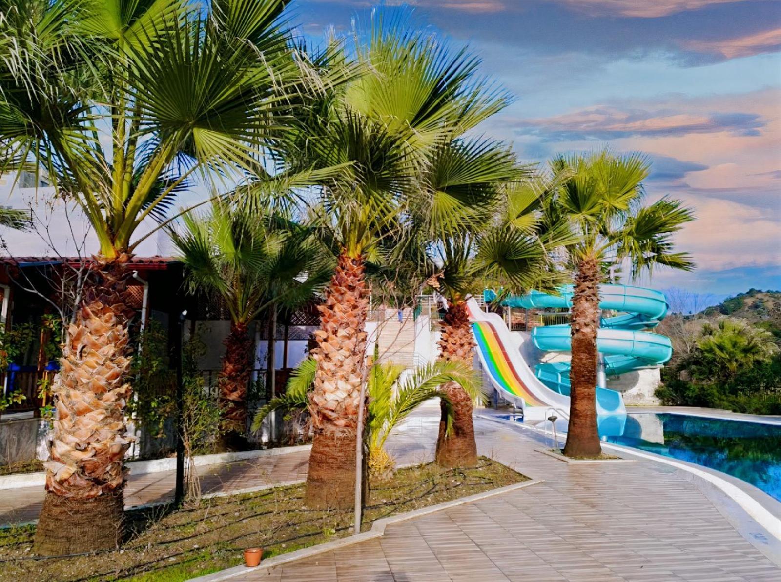 Elitium Thermal Hotel Bozkoy  Extérieur photo